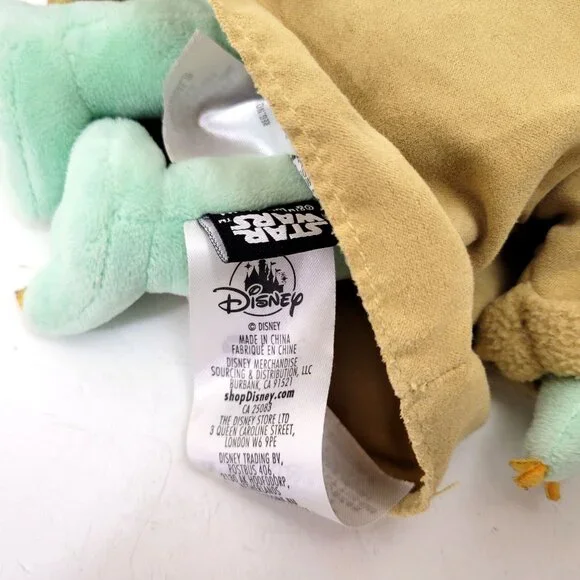 Star Wars Disney Mandalorian Baby Yoda Plush Toy 10" - Picture 4 of 6
